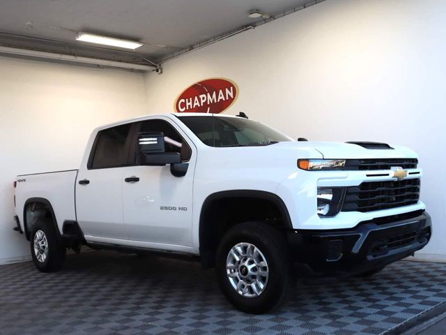 2024 Chevrolet Silverado 2500HD Custom's photo