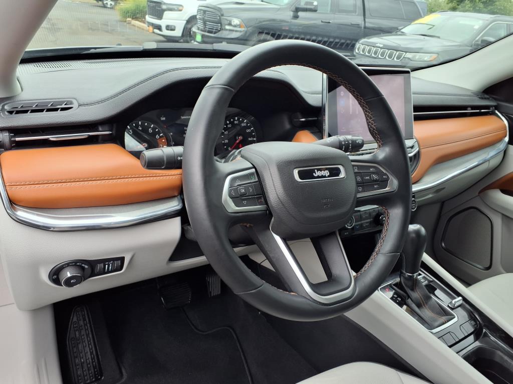 2022 Jeep Compass Limited photo 18