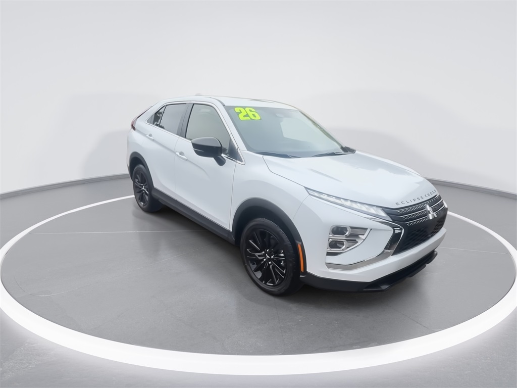 2026 Mitsubishi Eclipse Cross LE photo 2
