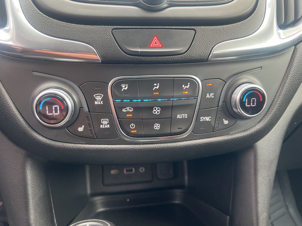2019 Chevrolet Equinox LT photo 47