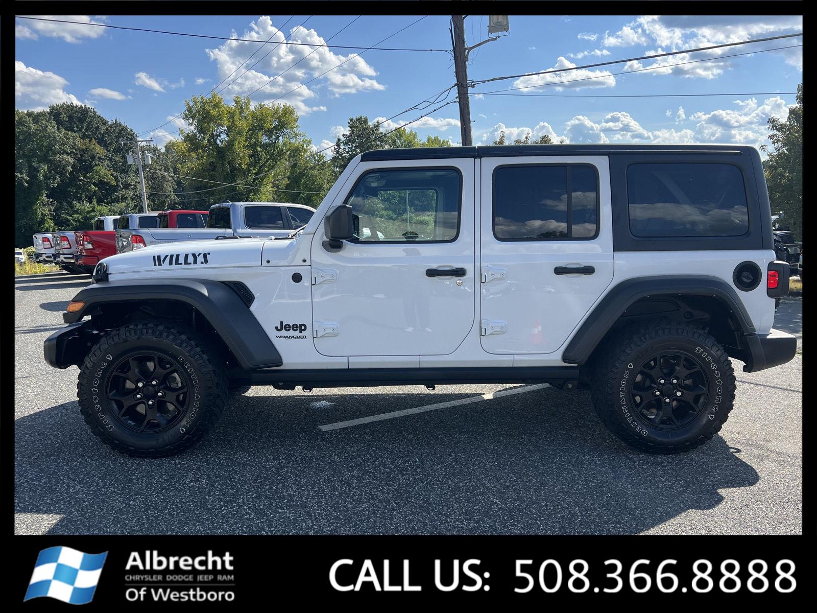 2022 Jeep Wrangler Unlimited Willys photo 2