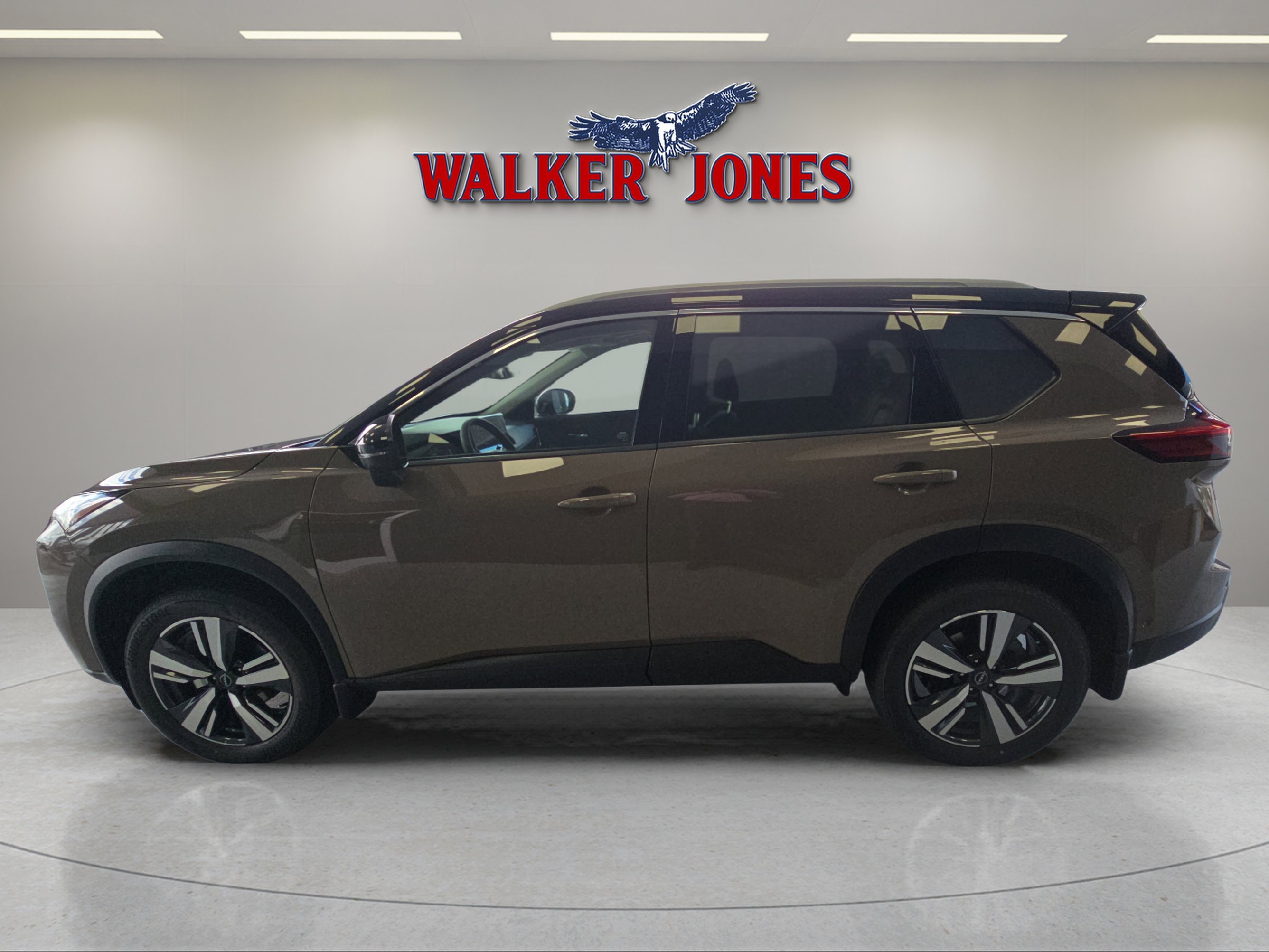 2025 Nissan Rogue SL photo 5