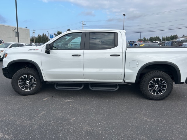2025 Chevrolet Silverado 1500 ZR2 photo 4