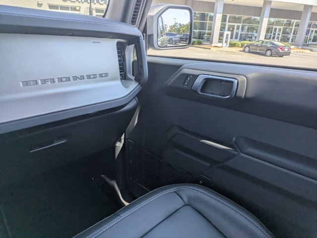 2025 Ford Bronco Outer Banks photo 17