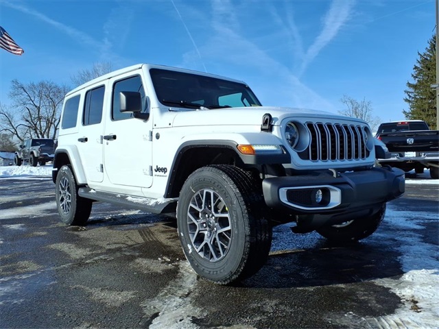 2026 Jeep Wrangler 4-Door Sahara's photo