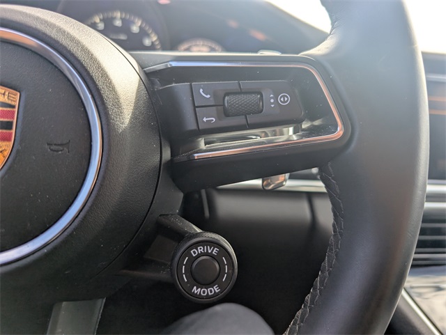 2022 Porsche Panamera 4 Platinum photo 22