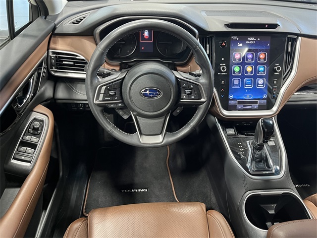 2022 Subaru Outback Touring XT photo 16
