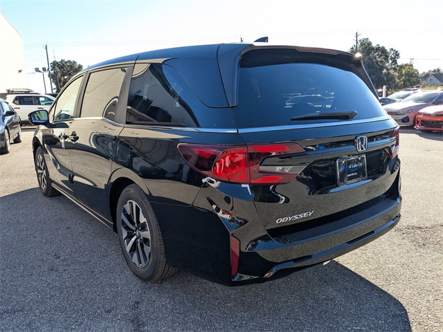 2026 Honda Odyssey EX-L photo 3