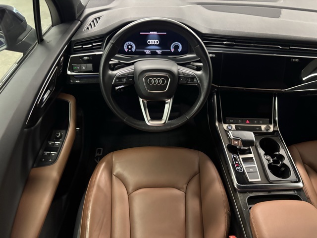 2022 Audi Q7 55 Premium Plus photo 11