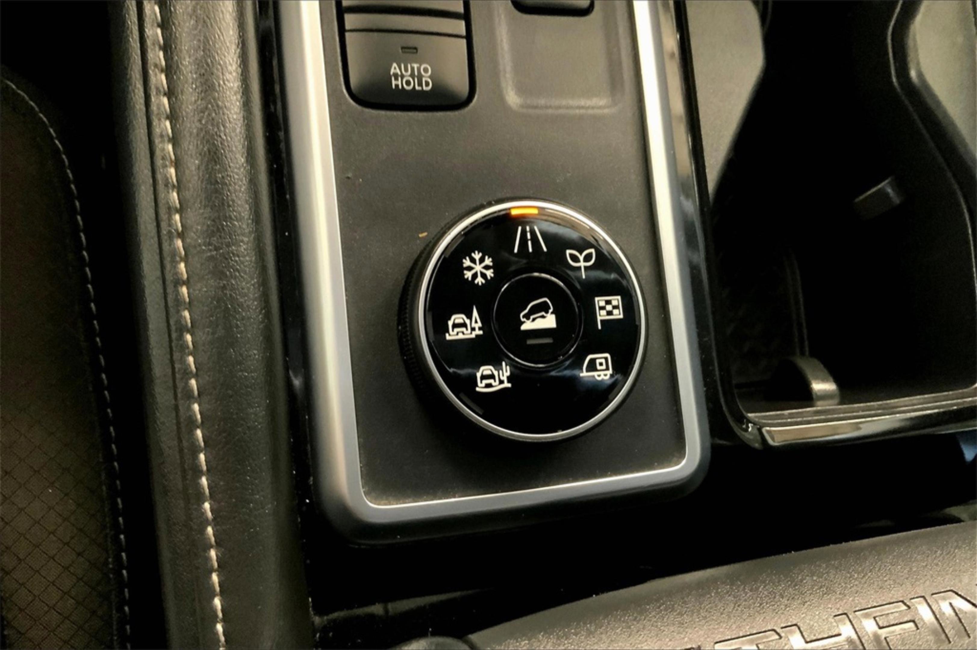 2023 Nissan Pathfinder SL photo 15