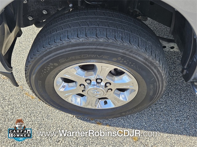 2024 Ram 2500 Big Horn photo 17