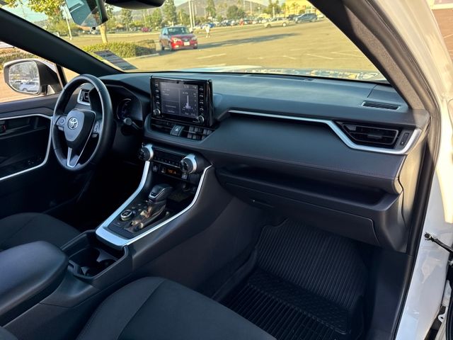 2021 Toyota RAV4 Prime XLE Premium photo 16