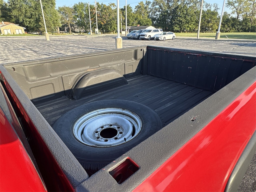 2001 Chevrolet Silverado 2500HD LT photo 18