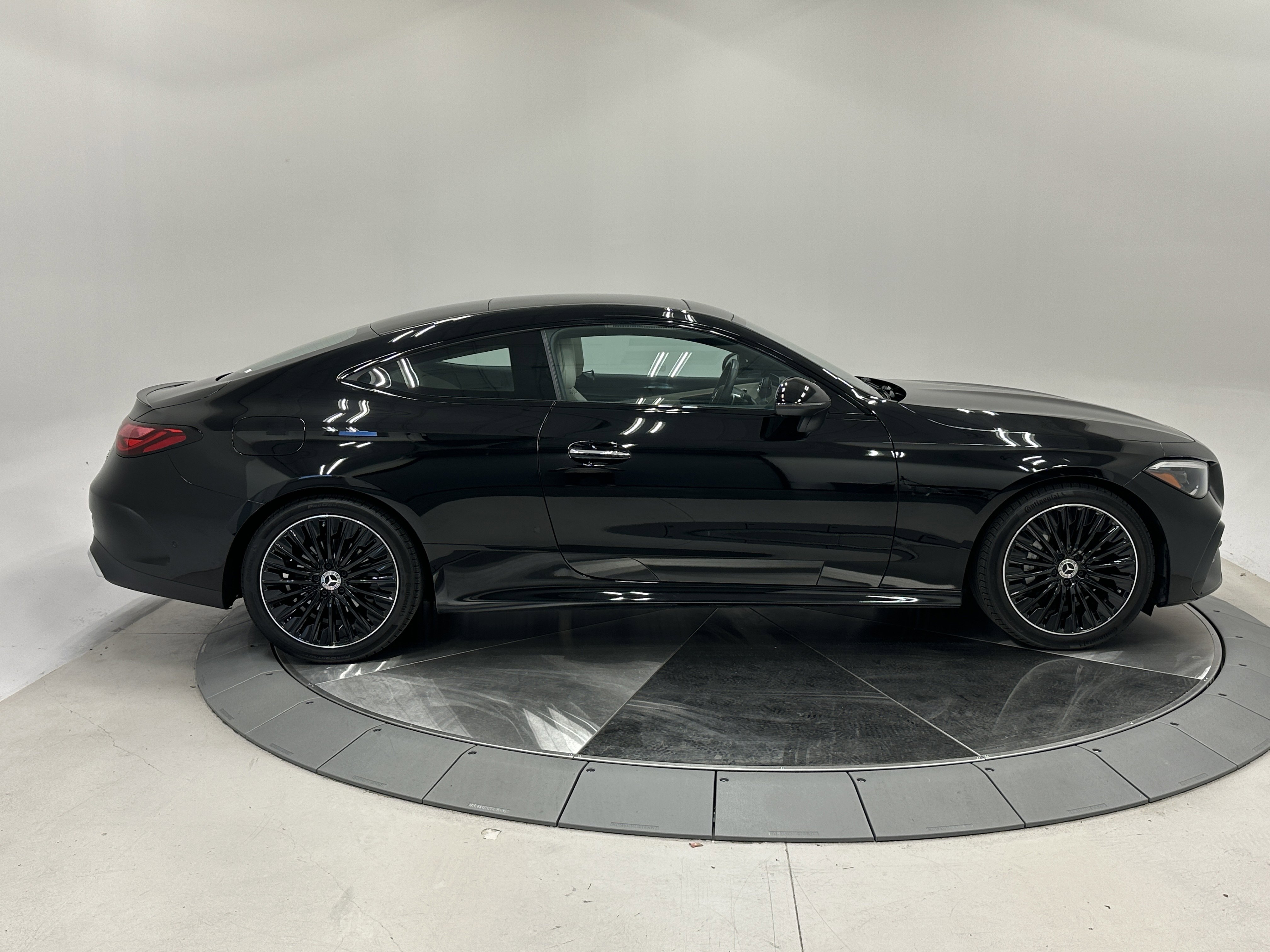 2024 Mercedes Benz CLE 4MATIC 300 photo 8