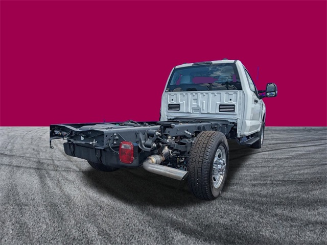 2026 Ford F-350 XL photo 3
