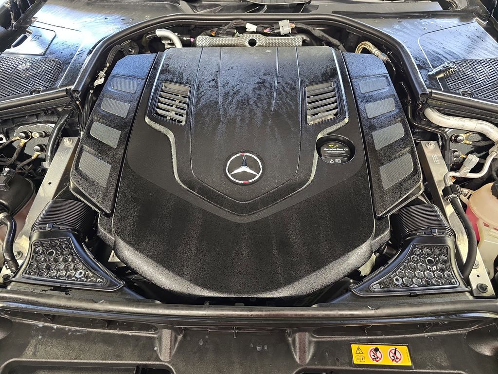 2025 Mercedes Benz S 580 4MATIC photo 28