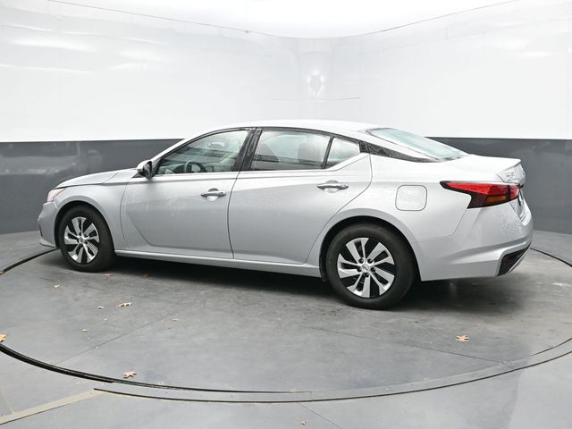 2021 Nissan Altima 2.5 S photo 4
