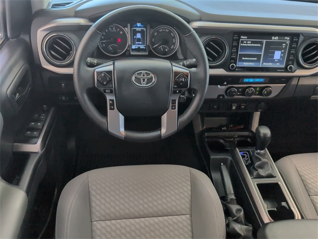 2023 Toyota Tacoma V6 photo 16