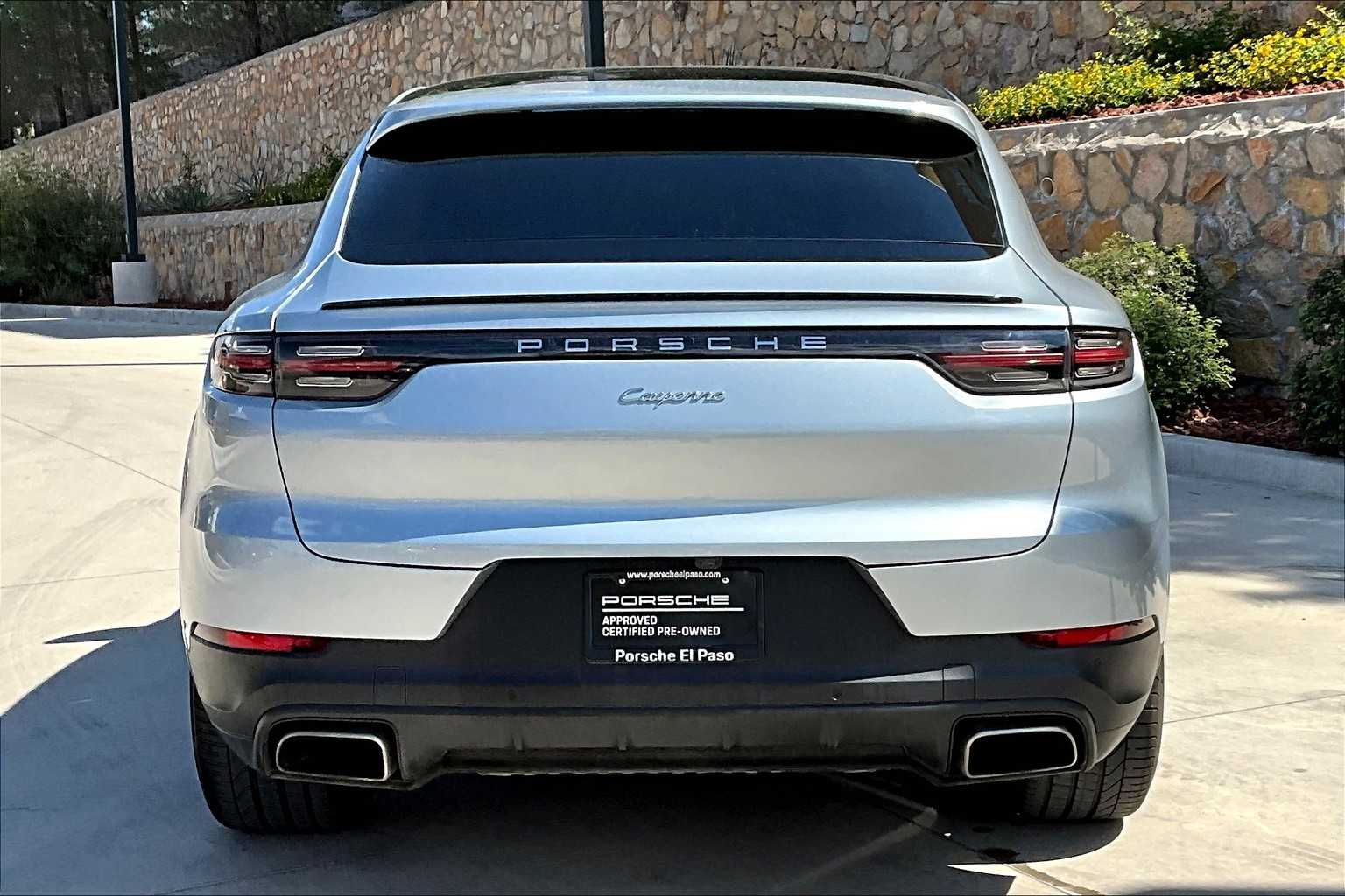 2021 Porsche Cayenne Coupe photo 6