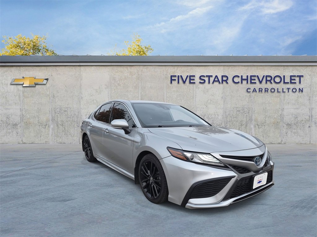 2022 Toyota Camry XSE's photo