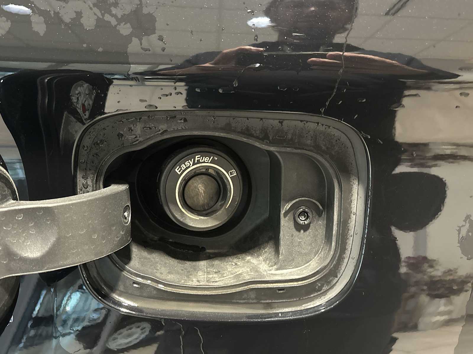 2021 Ford Explorer ST photo 29