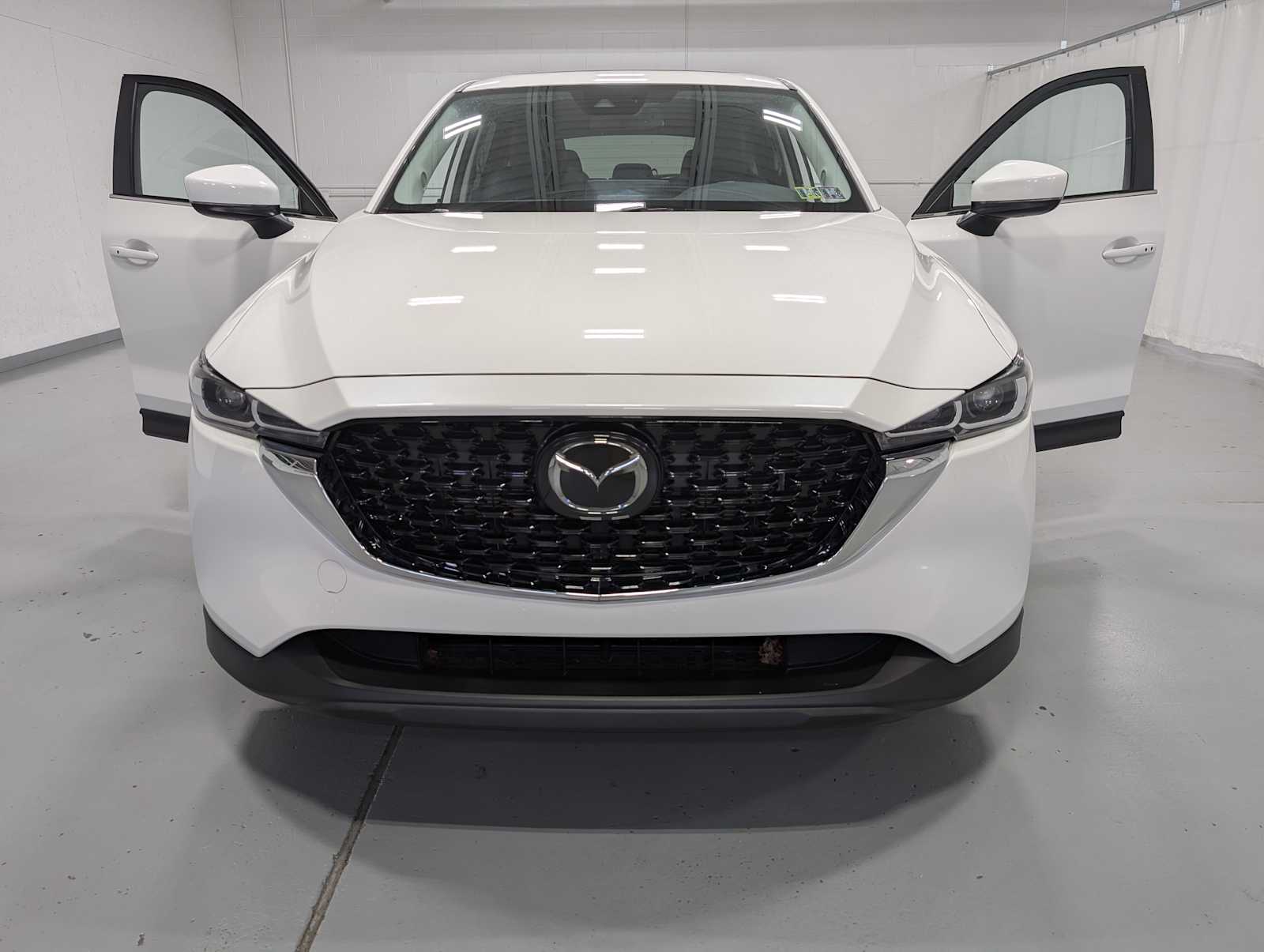2022 Mazda CX-5 2.5 S Preferred photo 14