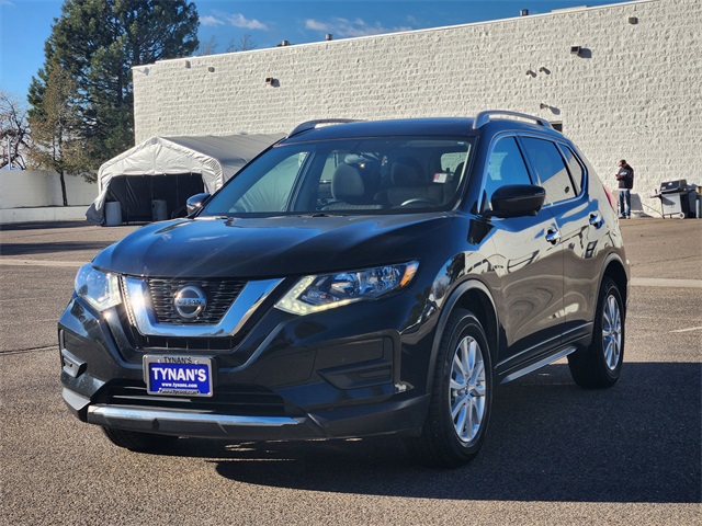 2018 Nissan Rogue SV photo 3