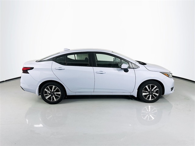 2025 Nissan Versa SV photo 8
