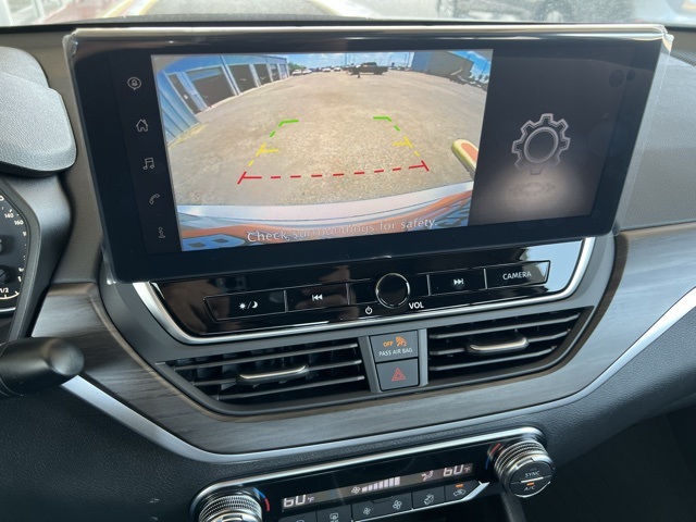 2025 Nissan Altima SV Special Edition photo 10