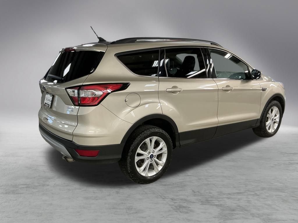 2018 Ford Escape SEL photo 4
