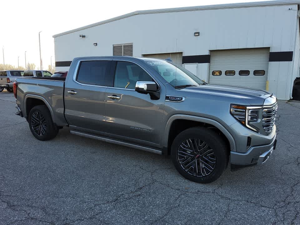2025 GMC Sierra 1500 Denali's photo