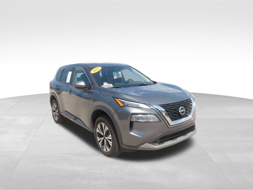 2023 Nissan Rogue SV photo 4