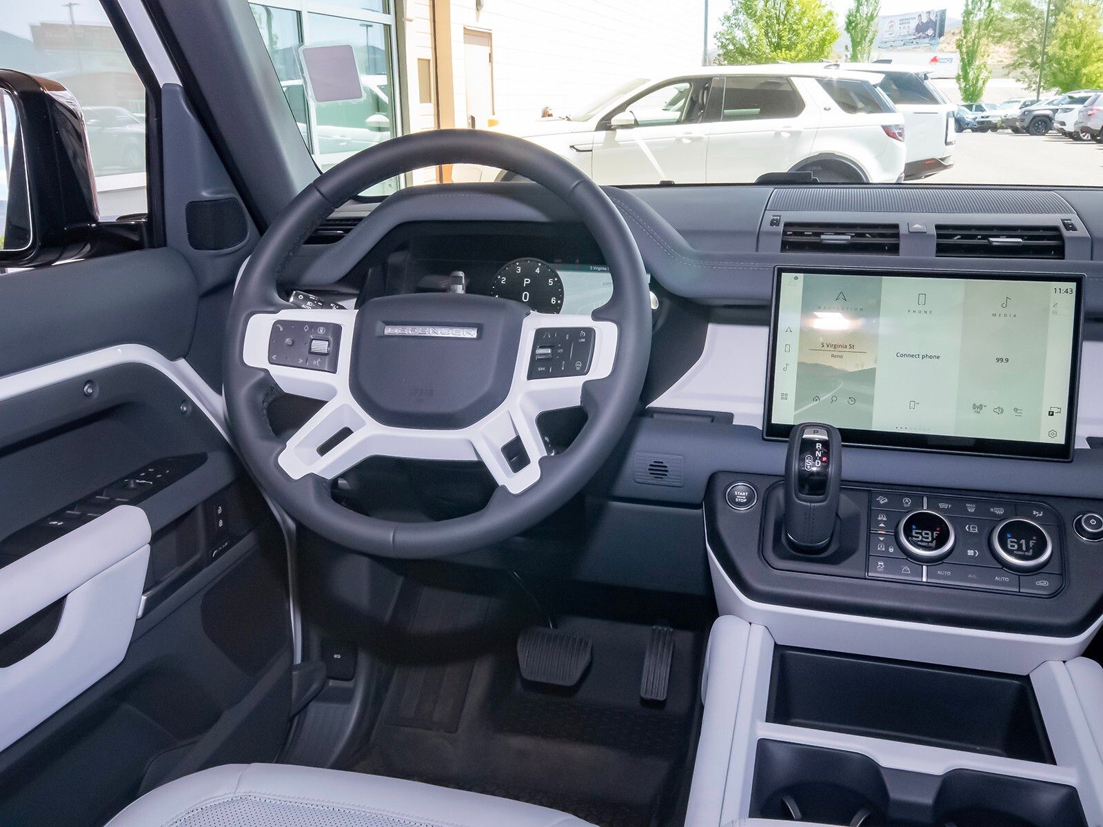 2025 Land Rover Defender 110 S photo 38