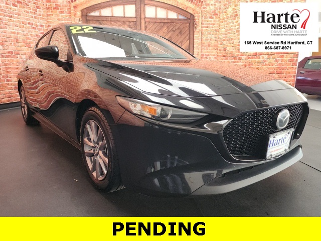 2022 Mazda Mazda3 S's photo