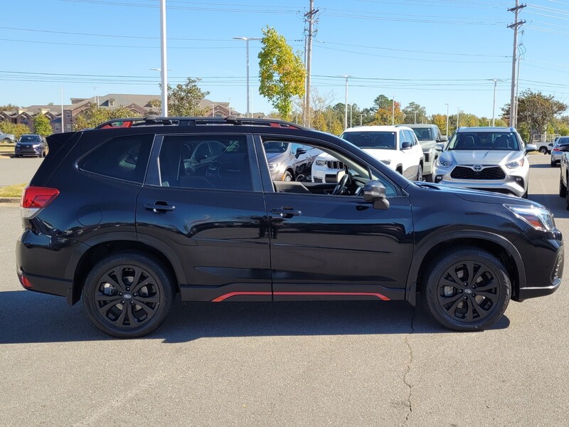 2020 Subaru Forester Sport photo 2