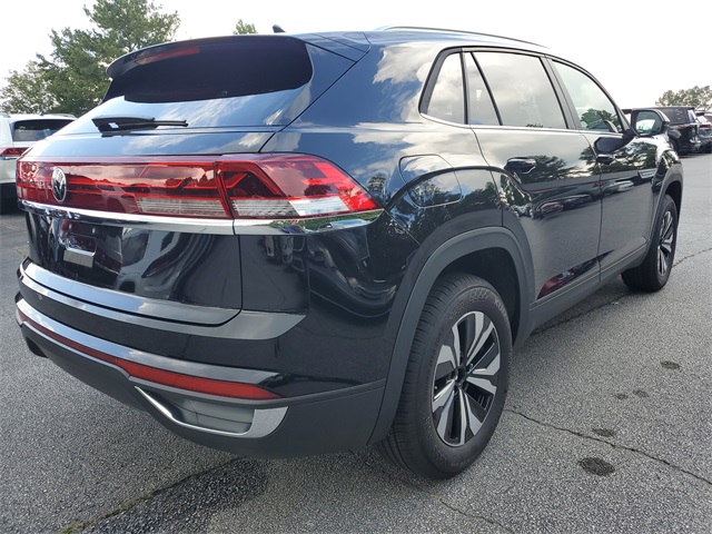 2026 Volkswagen Atlas Cross Sport SE photo 4
