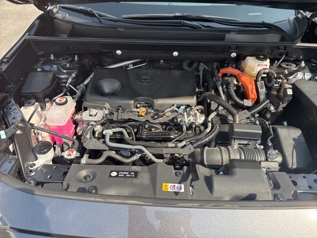 2024 Toyota RAV4 Hybrid LE photo 38