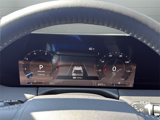2025 Nissan Armada SL photo 18