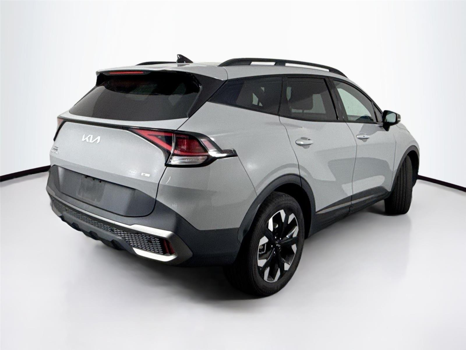 2023 Kia Sportage X-Line photo 3