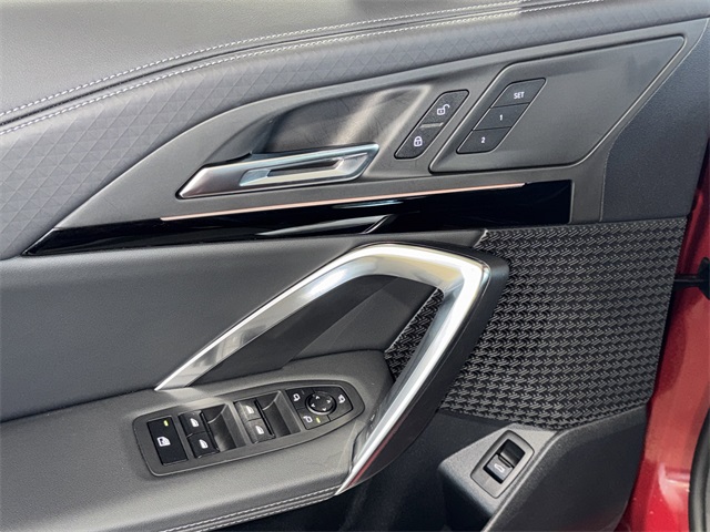 2025 Bmw X2 xDrive28i photo 16