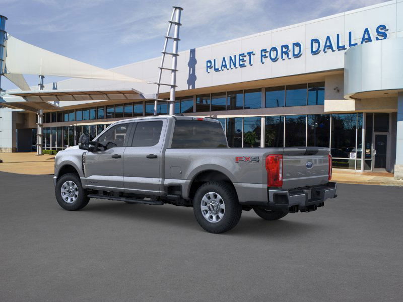 2025 Ford F-250 XLT photo 4