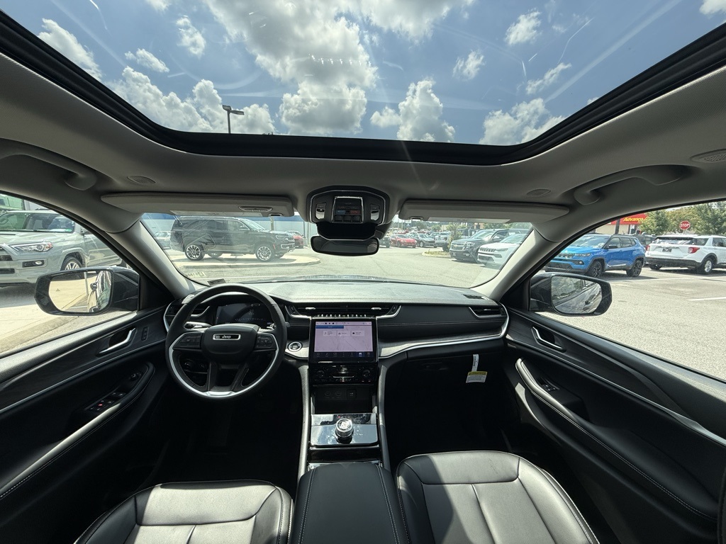 2023 Jeep Grand Cherokee Limited photo 31