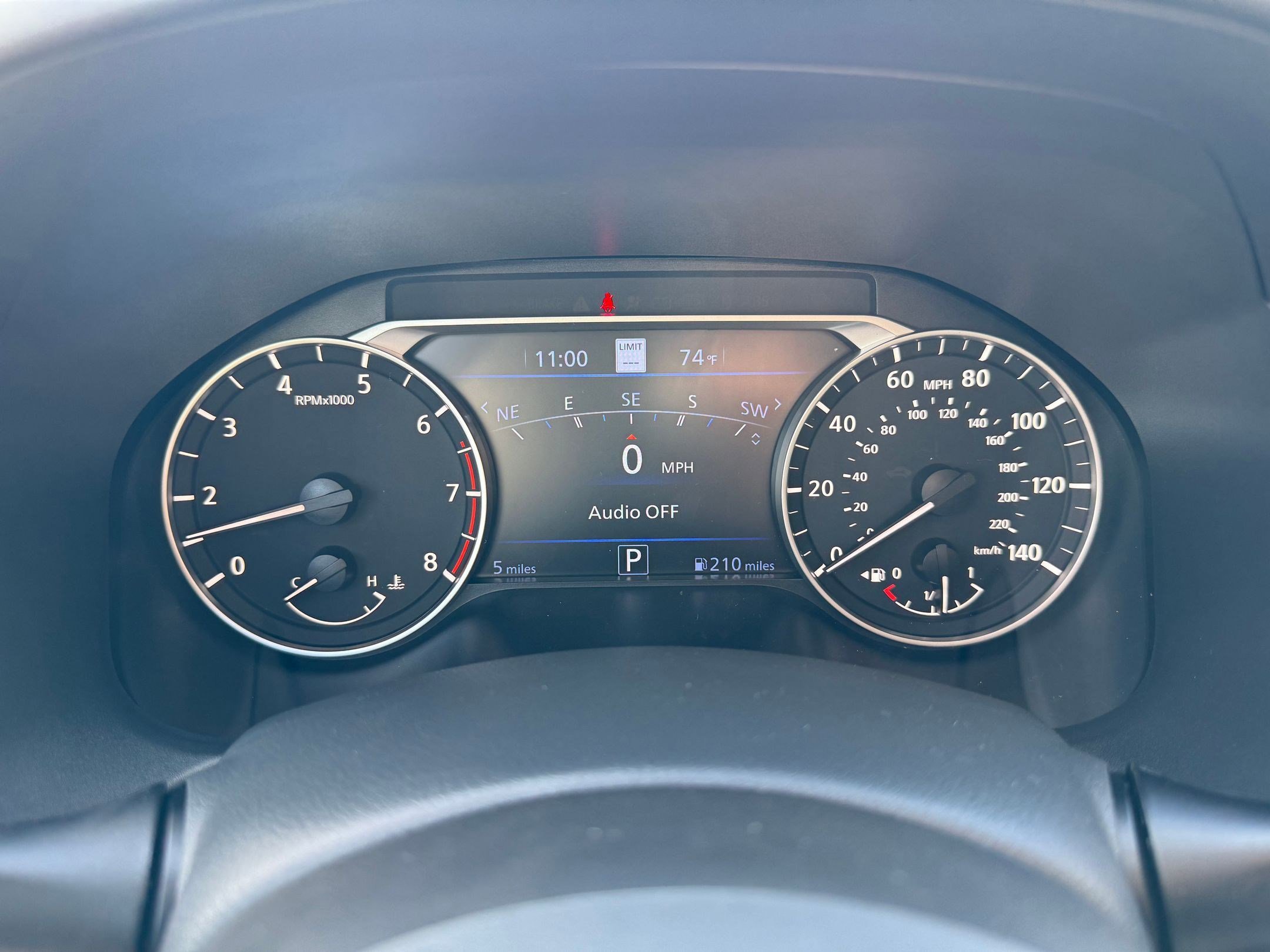 2025 Nissan Altima SL photo 11