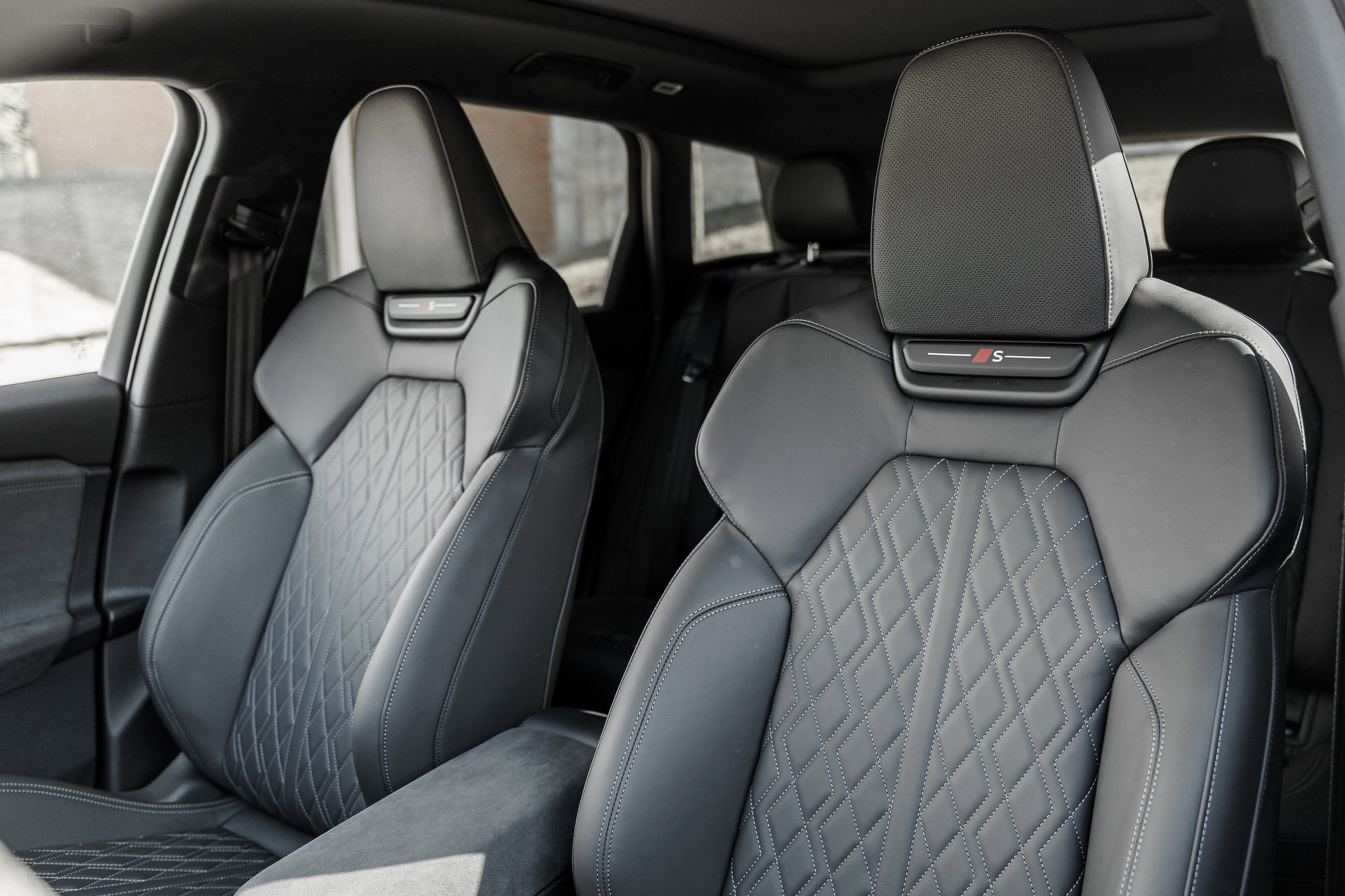 2025 Audi SQ6 photo 20