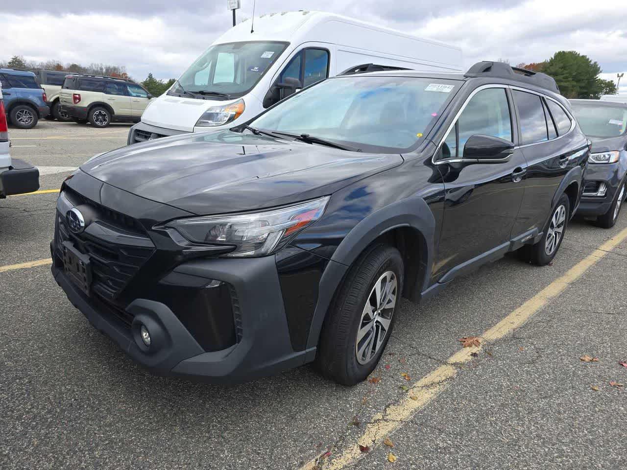 2023 Subaru Outback Premium's photo