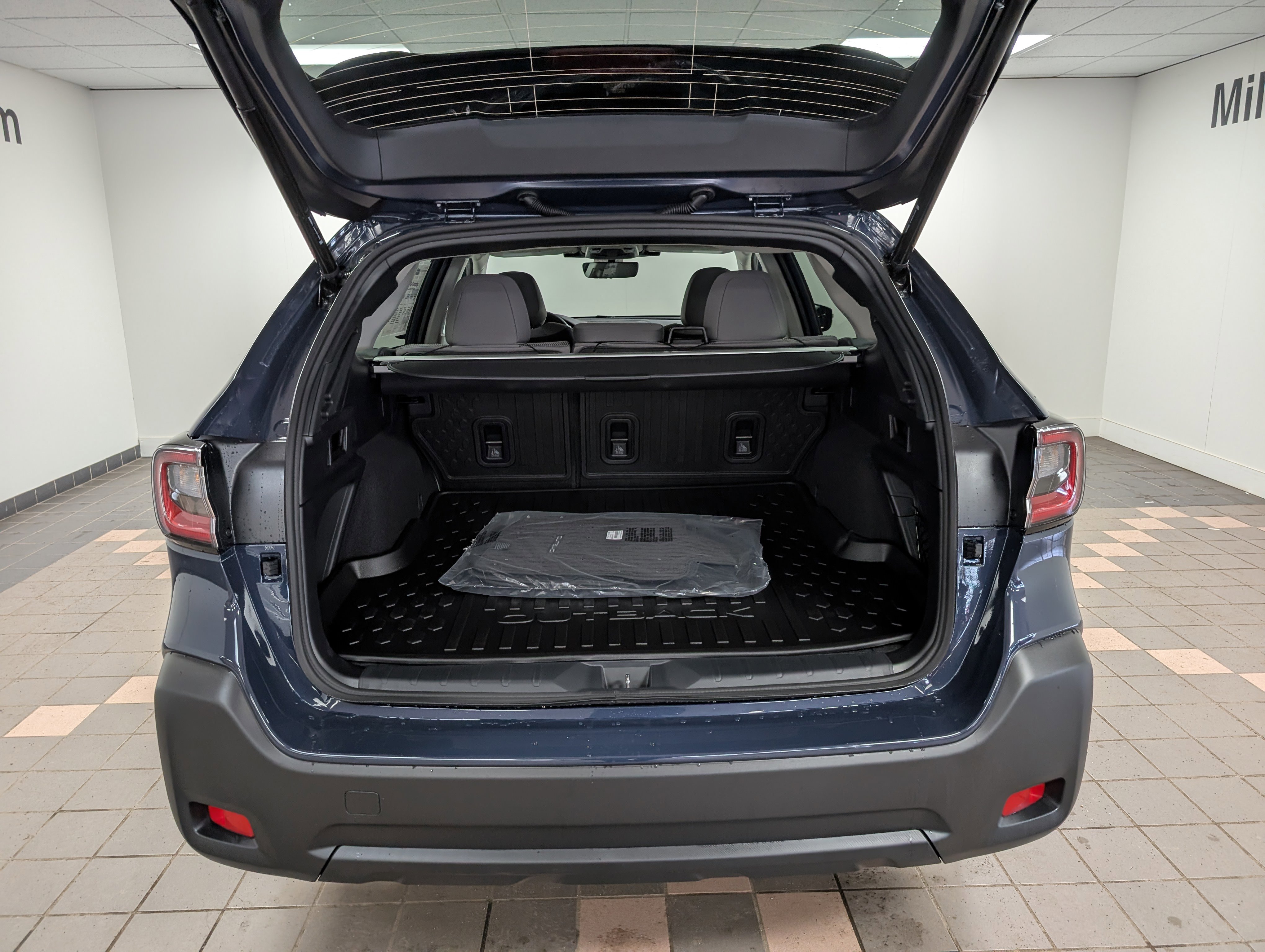 2025 Subaru Outback Premium photo 11