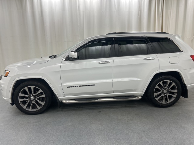 2018 Jeep Grand Cherokee Overland photo 3
