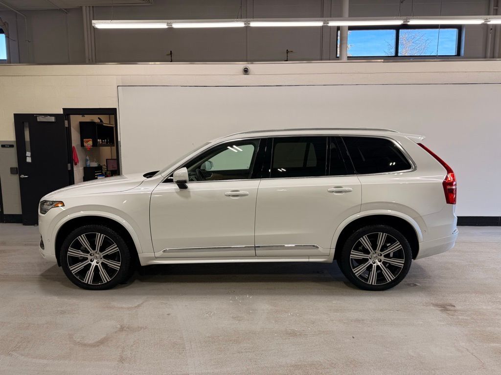 Used 2024 Volvo XC90 Plus with VIN YV4L12PE5R1178756 for sale in Golden Valley, Minnesota