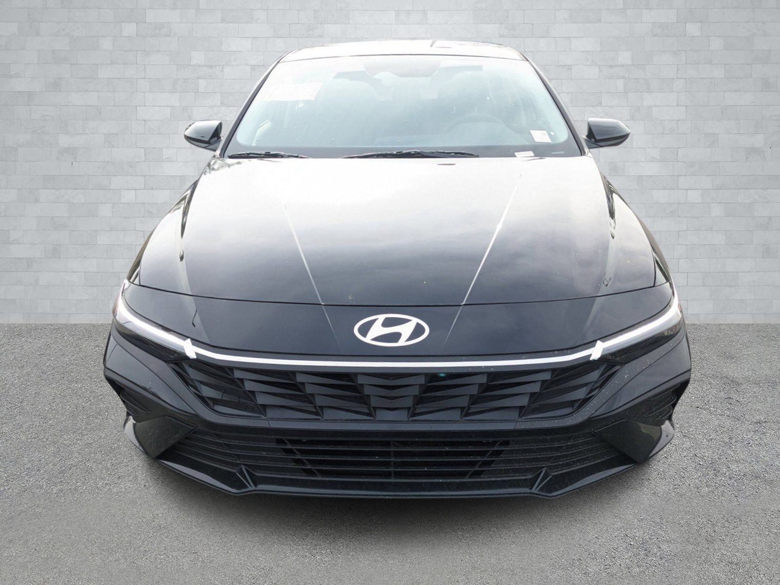 2025 Hyundai Elantra Blue SEL Sport photo 2