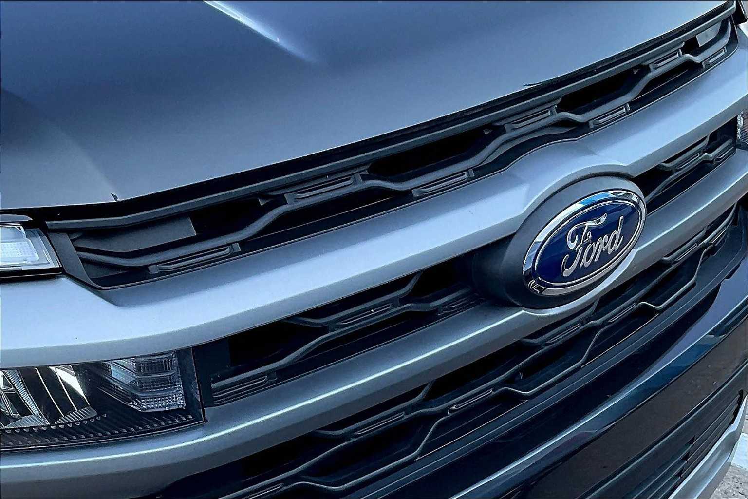 2024 Ford Expedition XLT photo 27